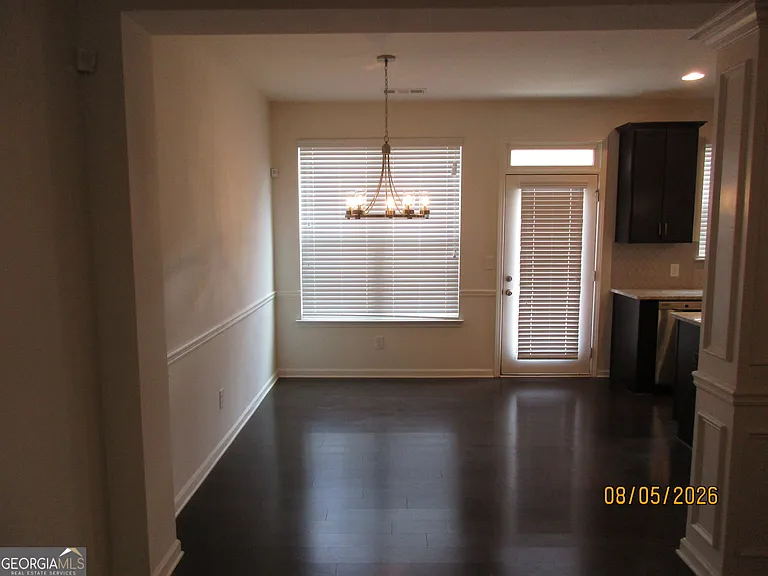 2726 Kemp Ct — Photo 4