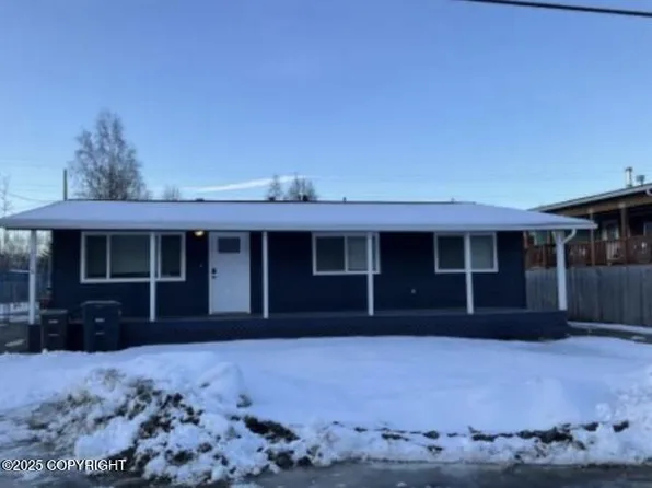 5116 Rhyner Ct, Anchorage, AK 99508