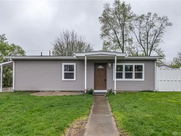 315 Fenwick Dr, New Carlisle, OH 45344