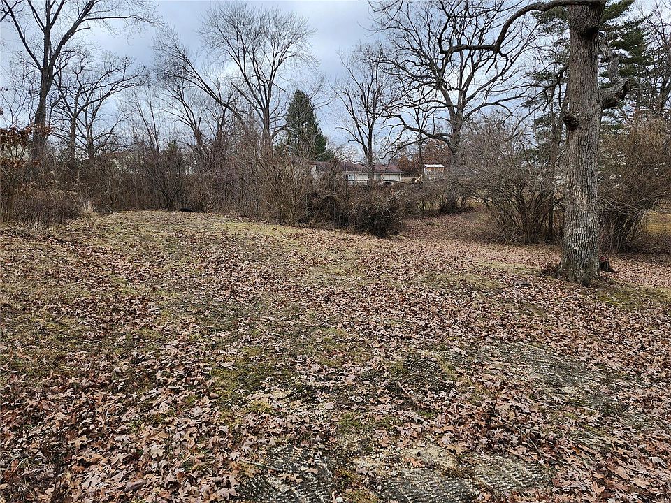 1st image of 443 Westlake Dr