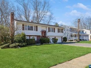 360 McKinley Blvd, Paramus, NJ 07652
