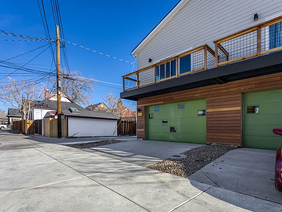 4th image of 335 Roberts St