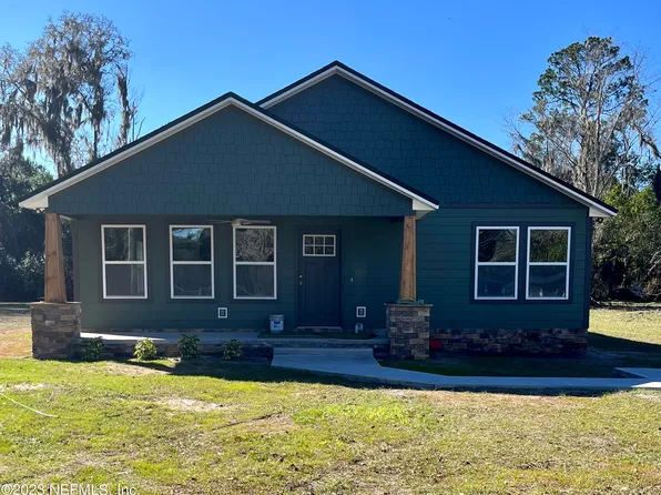 224 S 7TH Street S, Macclenny, FL 32063