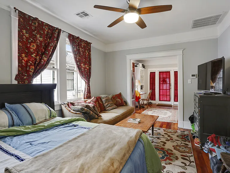 2315 Joliet St — Photo 4
