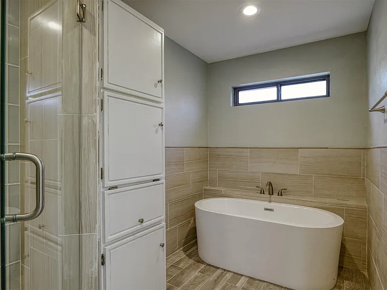 3809 Graphic Pl — Photo 15