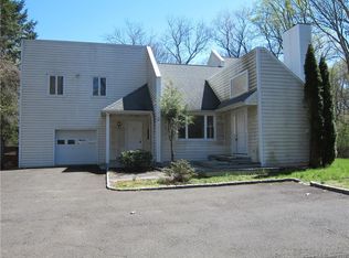 200 W Rocks Rd, Norwalk, CT 06851