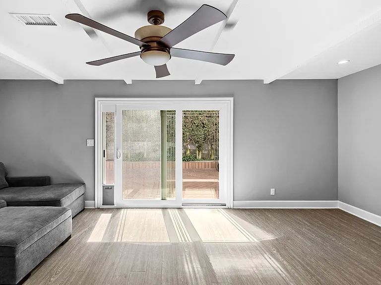 23125 Adolph Ave — Photo 26