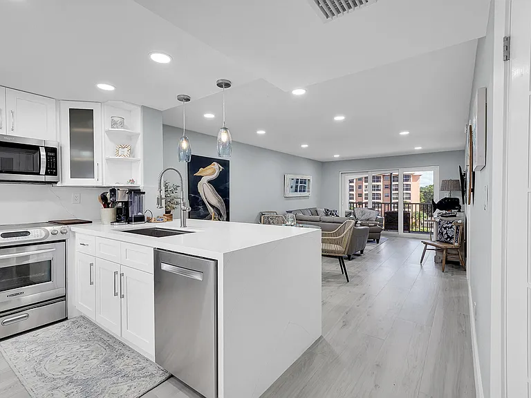 2871 N Ocean Blvd #M338 — Photo 7