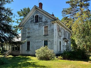 41 River Rd, Norridgewock, ME 04957