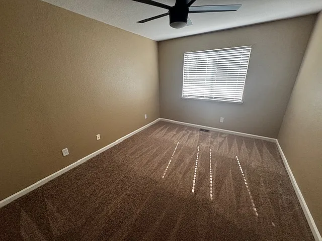 625 Roscommon Pl — Photo 42