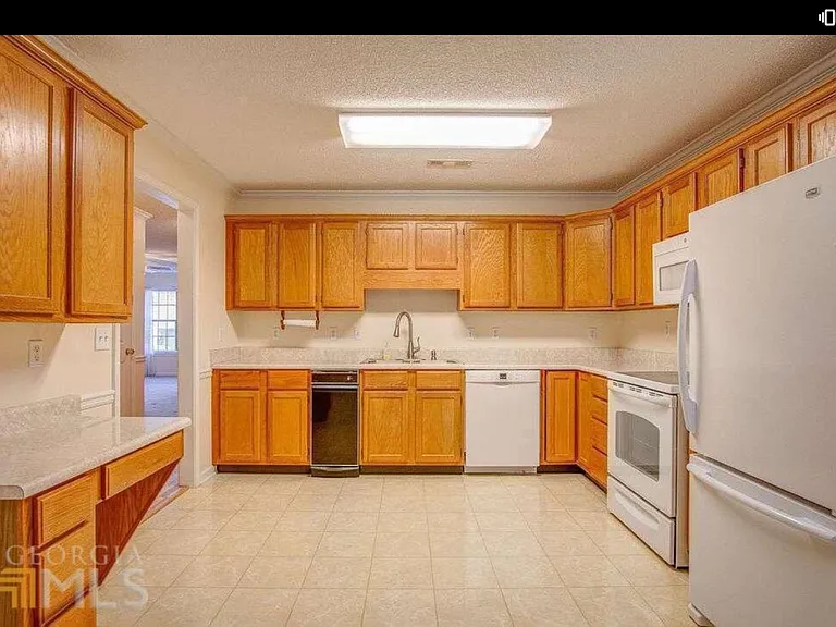 375 Mount Vernon Dr #375 — Photo 8
