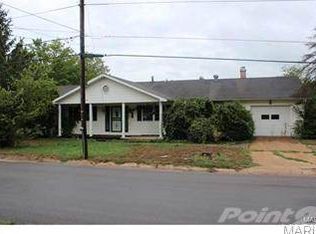 803 Broadway St, Waynesville, MO 65583