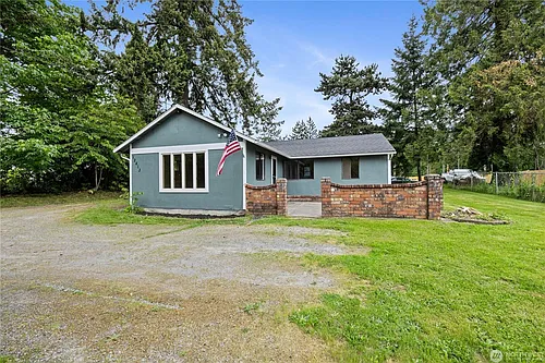 12413 Canyon Rd E Photo 1