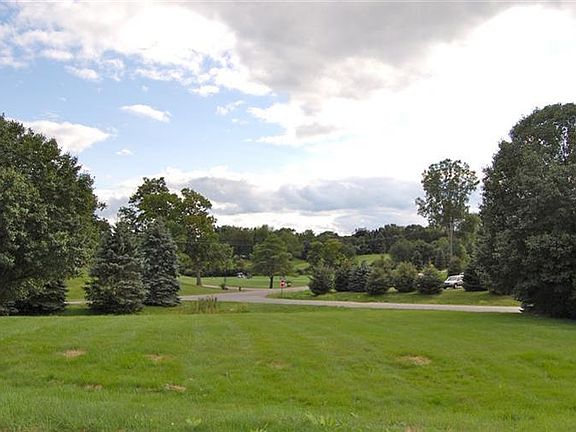 2nd image of 4722 Selkirk Ct