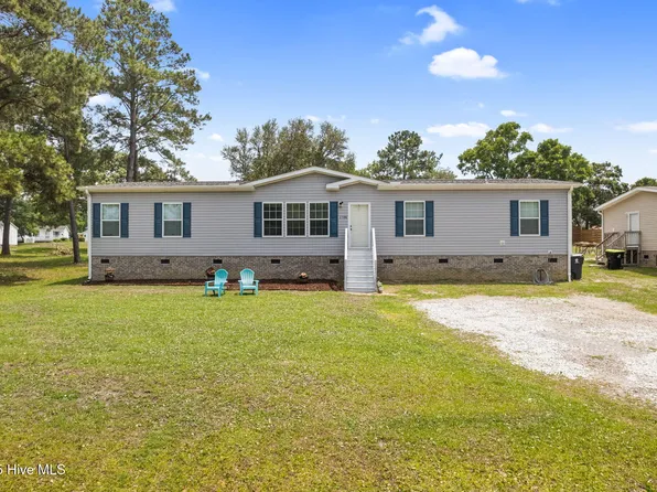 2186 Lakeside Avenue SW, Supply, NC 28462