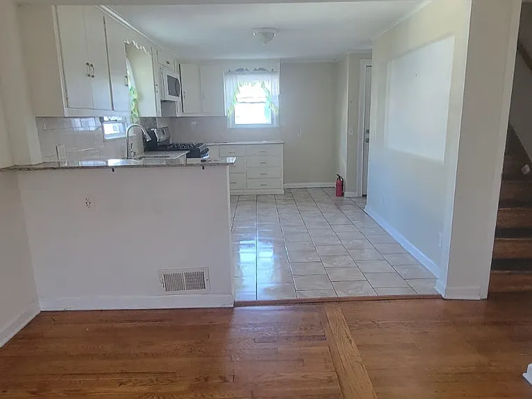 610 Lindegar St — Photo 4