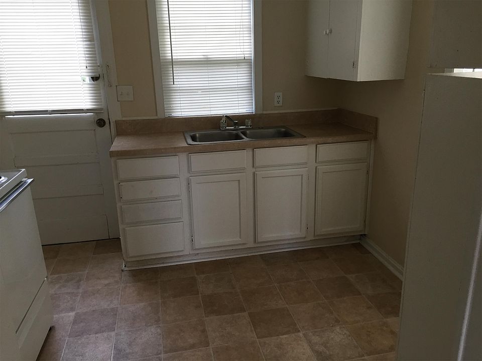 1st image of 5535 Wesconnett Blvd