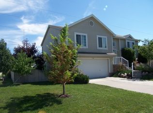 7103 S 180th Ave, Omaha, NE 68136