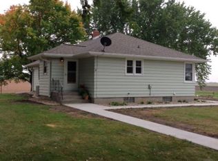 13176 135th Ave, Hanska, MN 56041