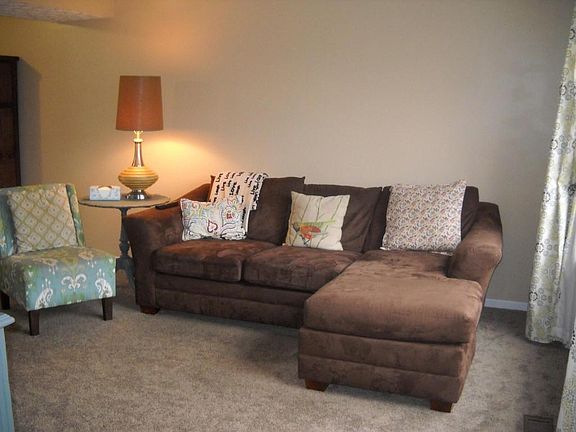 3rd image of 2583 Trailwind St