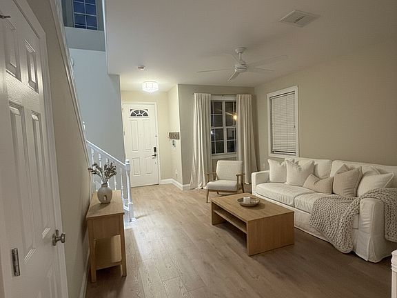 Living Room - Image has been virtually staged