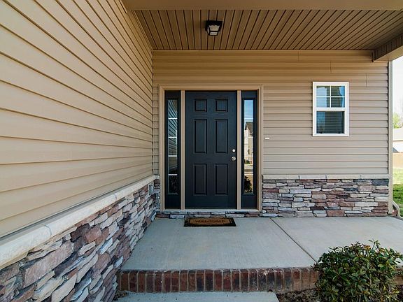 4th image of 7520 Nathaniel Woods Blvd