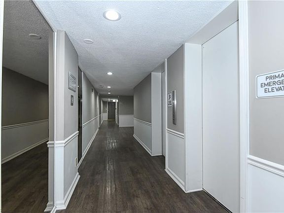 5th image of 1101 N Elm St Unit 906