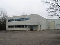 1st image of 220 N Knoxville Ave
