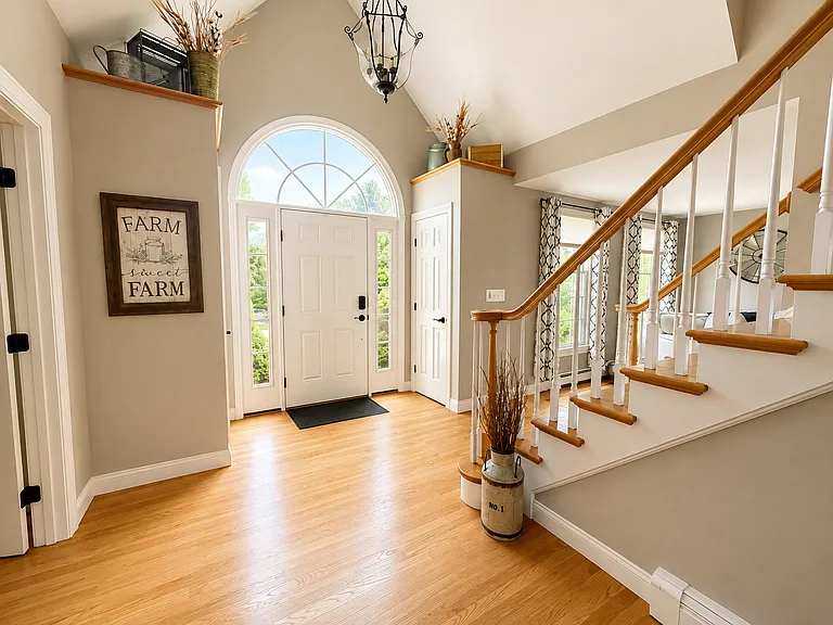 3 Goodwin Dr — Photo 2