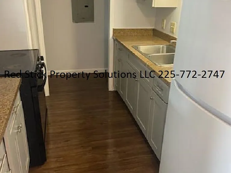 824 Hammond Manor Dr #A-D — Photo 3