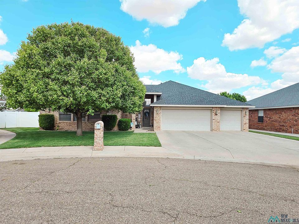 1st image of 1013 Armstrong Cir