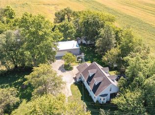 6890 Machens Rd, Portage Des Sioux, MO 63373
