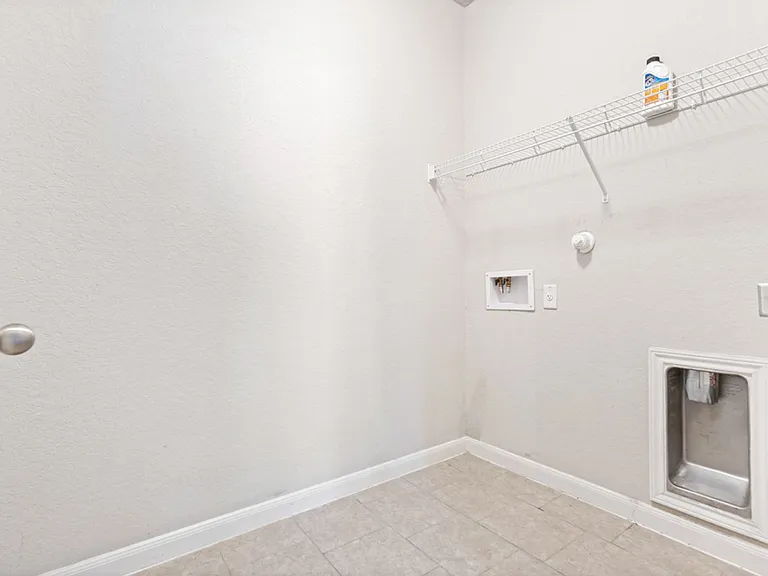 15136 Pandion Dr — Photo 21