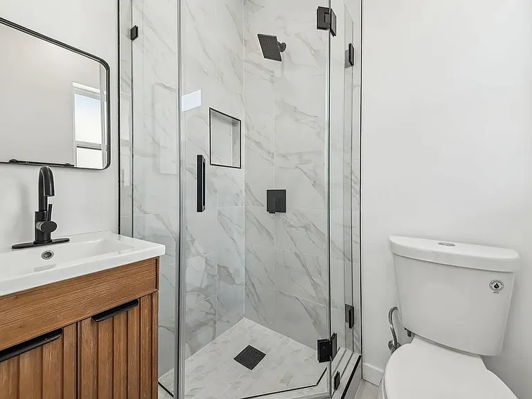2919 S Burnside Ave #1 — Photo 37