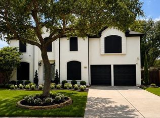 1902 La Salle St, Friendswood, TX 77546