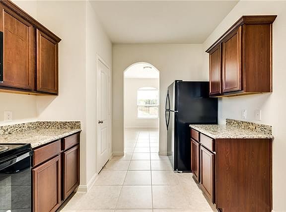 3rd image of 103 Kennedy Dr