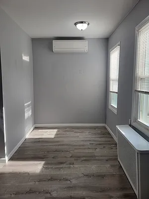 Rented by MCR Realty | media 5