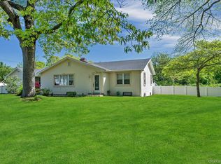 380 Clark Rd, Southold, NY 11971