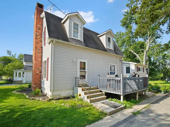 228 S Maple St, Onsted, MI 49265