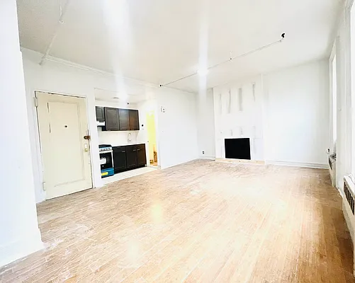 Rented by null | media 4