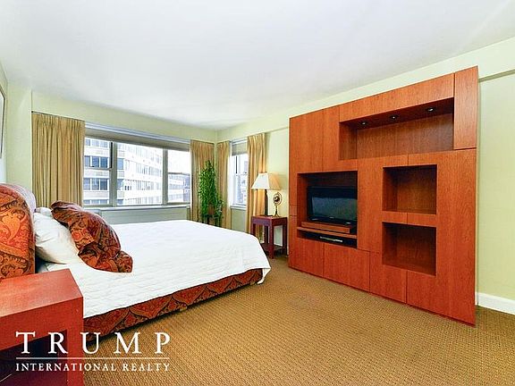 3rd image of 415 E 52nd St #16