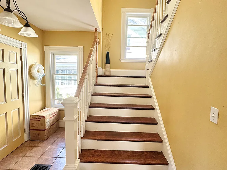 123 Beach St — Photo 14