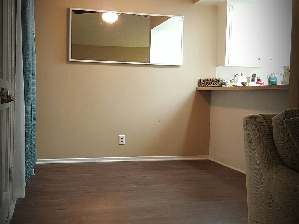 Dining Room (Not actual apartment)