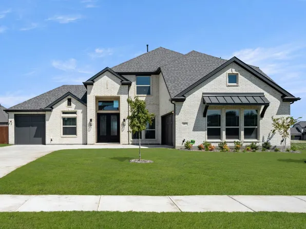 2413 Park Oaks Dr, Midlothian, TX 76065