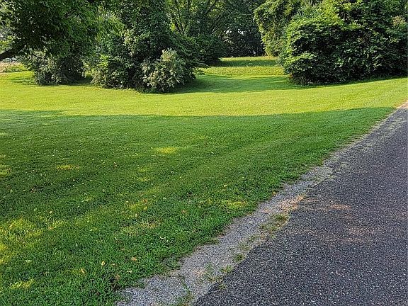 2nd image of 0 Osage Dr