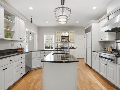 16 Gowing Lane, Amherst, NH, 03031