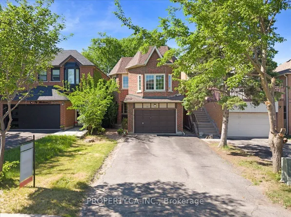 72 Roxborough Ln, Vaughan, ON L4J 4S9