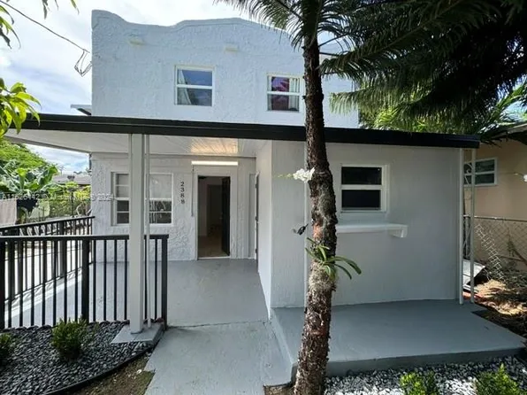 2388 NW 33rd St, Miami, FL 33142