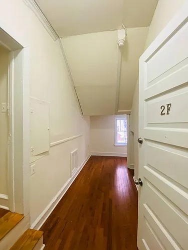 125 S 21st St #2F Photo 1
