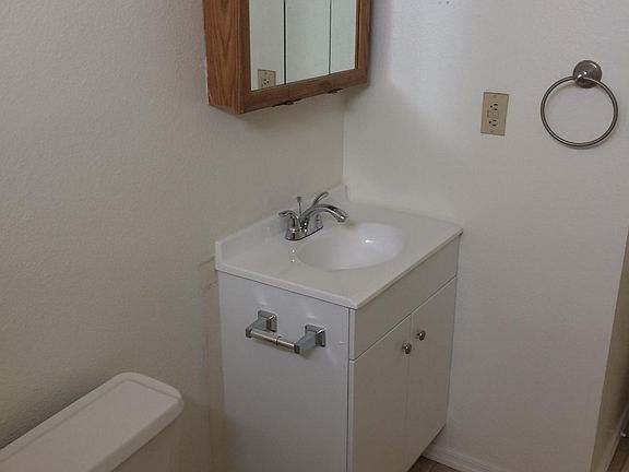 5th image of 3930 N Palm Cir APT A